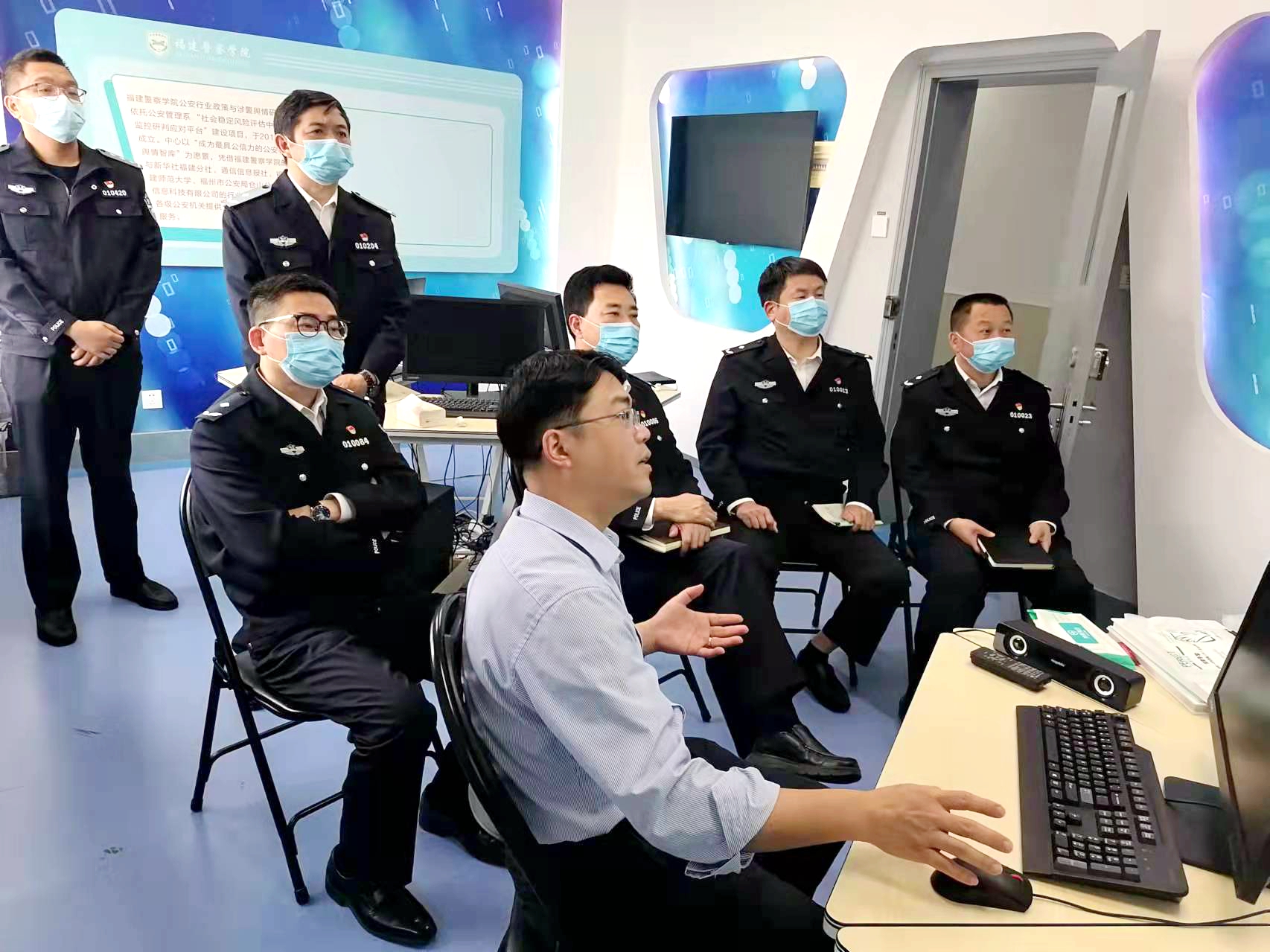 微信图片_20220419154452.jpg